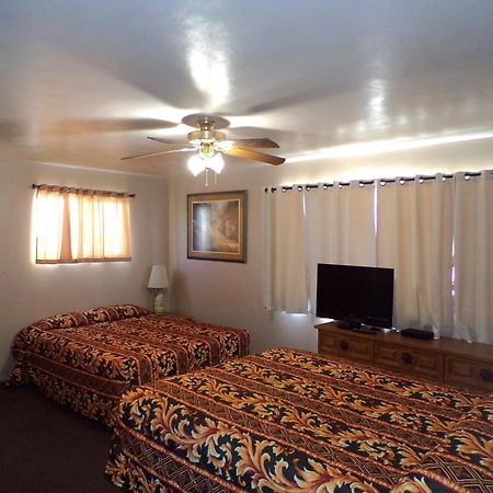 Cypress Tree Motel คายูคอส ภายนอก รูปภาพ